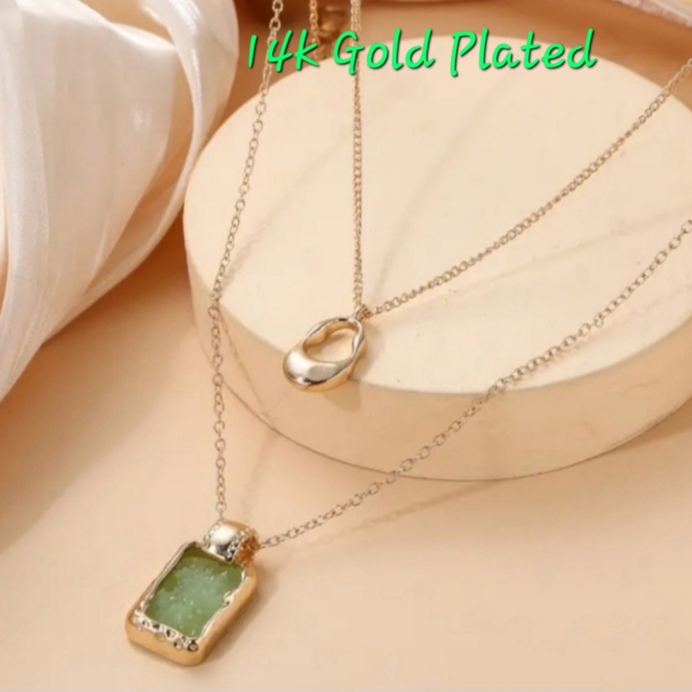 14k Gold Plated Green Gemstone Layered Necklace NWT. Fast Ship.
